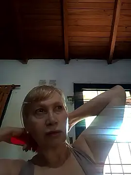 SexyMilf1211 online show from January 13, 2026, 2:33 pm