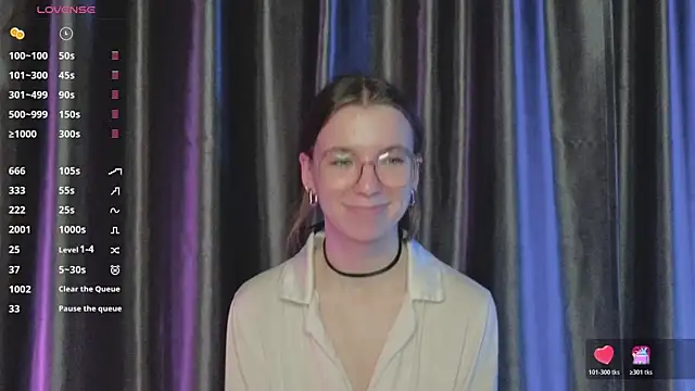 Snapshot of RochelCozzi chatting on December 21, 2025, 4:03 pm RochelCozzi online show from December 21, 2025, 4:03 pm