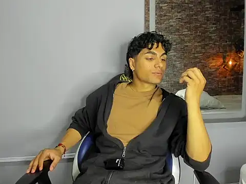 MattFiore online show from January 11, 2026, 7:52 pm