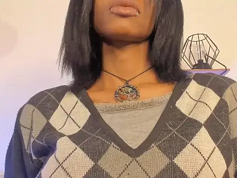 aprille15 online show from April 2, 2026, 12:36 pm