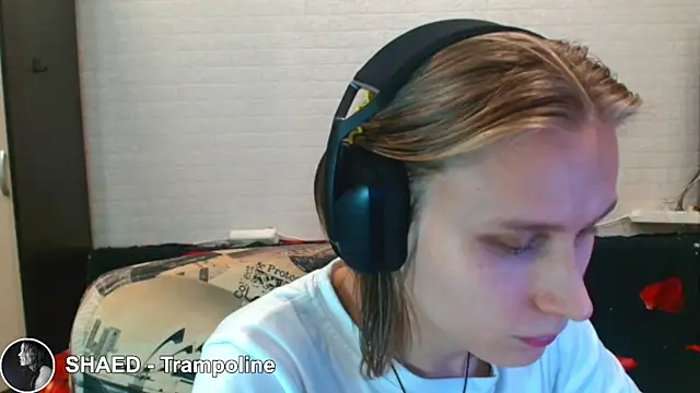 VerucaHalston online show from November 25, 2025, 6:41 pm