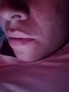 Snapshot of Rouse_hot_ chatting on February 4, 2026, 8:14 pm Rouse hot online show from February 4, 2026, 8:14 pm