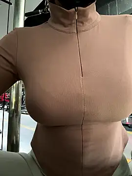 Snapshot of DDREBA chatting on January 11, 2026, 6:40 am DDREBA online show from January 11, 2026, 6:40 am