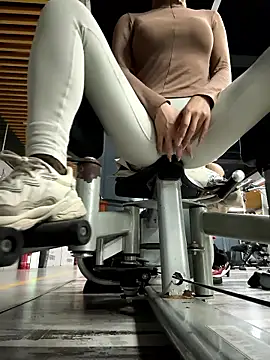 Snapshot of DDREBA chatting on January 15, 2026, 6:29 am DDREBA online show from January 15, 2026, 6:29 am