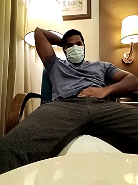 Snapshot of frolicme456 chatting on November 26, 2025, 3:02 pm frolicme456 online show from November 26, 2025, 3:02 pm