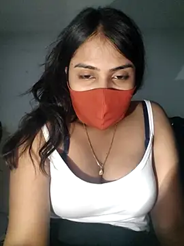 Snapshot of Red_Love_1 chatting on November 29, 2025, 7:28 pm Red Love 1 online show from November 29, 2025, 7:28 pm