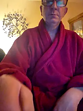 longsmooth4u online show from March 28, 2026, 10:04 am