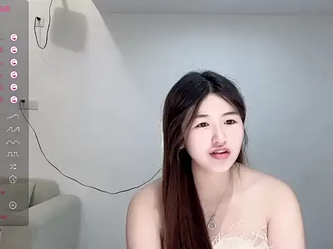 Snapshot of youyou-668 chatting on November 14, 2025, 11:09 am youyou-668 online show from November 14, 2025, 11:09 am