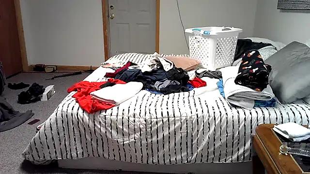 Redheadstud online show from December 16, 2025, 7:52 pm