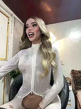  SandraHornball  online show from December 22, 2025, 11:02 pm