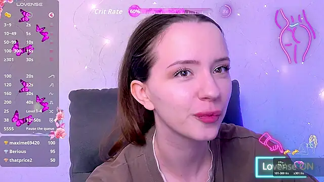 BellaVelure6767 online show from May 15, 2026, 11:34 pm