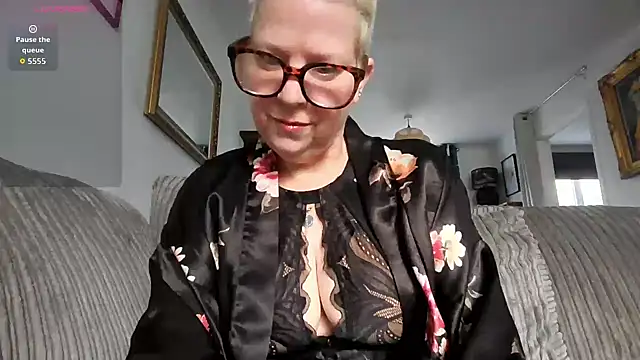 missyb x online show from February 9, 2026, 10:08 am