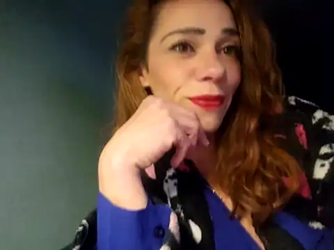 Snapshot of Mimakario chatting on November 26, 2025, 11:06 pm Mimakario online show from November 26, 2025, 11:06 pm