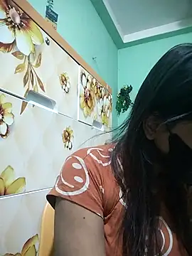 Snapshot of Disha_Nur0 chatting on May 9, 2026, 10:59 pm Disha Nur0 online show from May 9, 2026, 10:59 pm