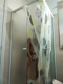 platone09 online show from April 8, 2026, 6:52 pm