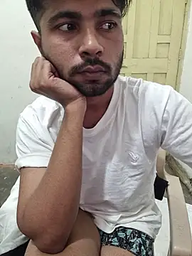 Snapshot of syndyc1 chatting on December 2, 2025, 7:42 pm syndyc1 online show from December 2, 2025, 7:42 pm