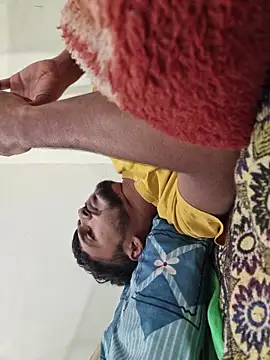 Snapshot of syndyc1 chatting on January 6, 2026, 5:27 pm syndyc1 online show from January 6, 2026, 5:27 pm