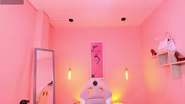 Milu carbajal x online show from December 3, 2025, 8:29 pm