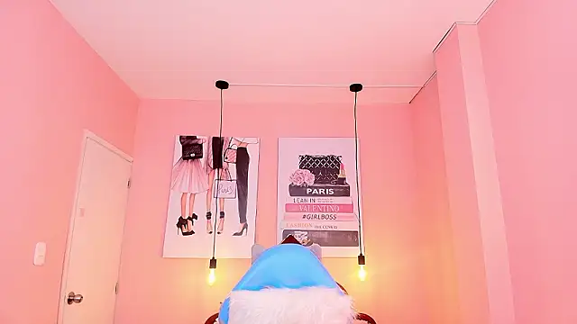 Snapshot of Milu_carbajal_x chatting on February 12, 2026, 9:54 pm Milu carbajal x online show from February 12, 2026, 9:54 pm