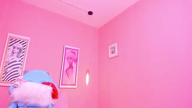 Snapshot of Milu_carbajal_x chatting on February 21, 2026, 4:13 am Milu carbajal x online show from February 21, 2026, 4:13 am