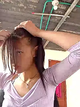 Snapshot of Milky_cielo_ chatting on December 4, 2025, 2:26 pm Milky cielo online show from December 4, 2025, 2:26 pm