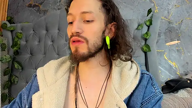 AngelDamianArt online show from November 23, 2025, 2:06 pm