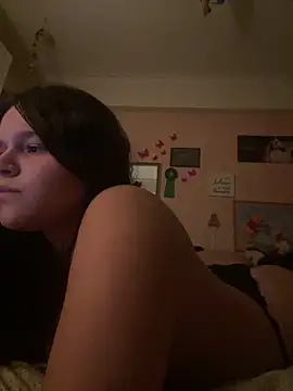 AngelSin04 online show from December 20, 2025, 1:56 am