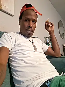 Snapshot of yourboy501withthebig1 chatting on July 25, 2026, 5:10 pm yourboy501withthebig1 online show from July 25, 2026, 5:10 pm
