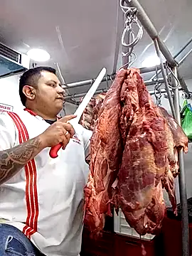 gordoju online show from December 1, 2025, 5:51 pm