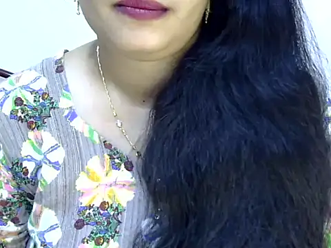 Snapshot of Muskan_Jha chatting on May 26, 2026, 1:56 am Muskan Jha online show from May 26, 2026, 1:56 am