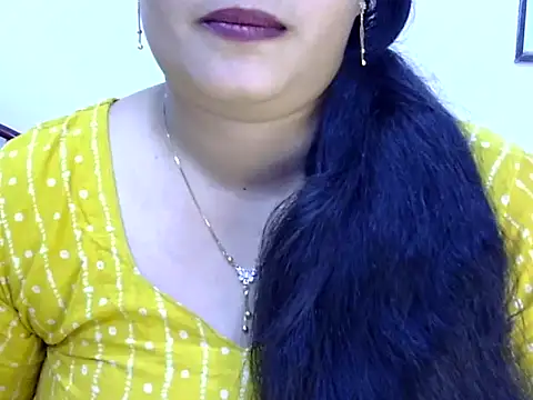 Snapshot of Muskan_Jha chatting on June 16, 2026, 12:41 pm Muskan Jha online show from June 16, 2026, 12:41 pm