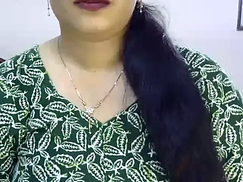 Snapshot of Muskan_Jha chatting on June 20, 2026, 2:36 am Muskan Jha online show from June 20, 2026, 2:36 am