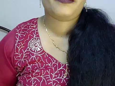 Snapshot of Muskan_Jha chatting on July 1, 2026, 11:45 am Muskan Jha online show from July 1, 2026, 11:45 am