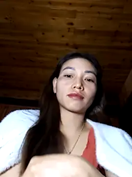  Su-Su  online show from December 5, 2025, 8:38 pm