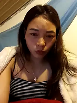 Snapshot of _Su-Su_ chatting on February 9, 2026, 12:14 am Su-Su online show from February 9, 2026, 12:14 am