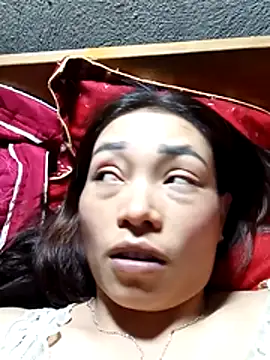 Snapshot of _Su-Su_ chatting on February 9, 2026, 3:27 pm Su-Su online show from February 9, 2026, 3:27 pm