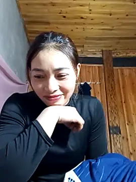 Snapshot of _Su-Su_ chatting on February 10, 2026, 5:44 am Su-Su online show from February 10, 2026, 5:44 am