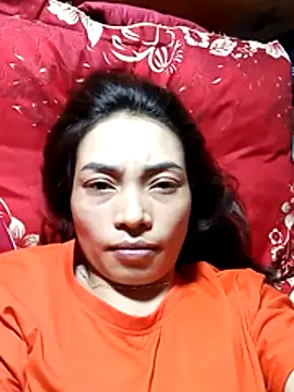 Snapshot of _Su-Su_ chatting on March 31, 2026, 1:44 pm Su-Su online show from March 31, 2026, 1:44 pm