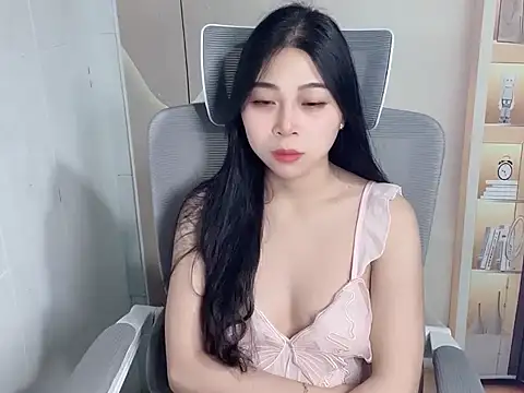 Lousii online show from December 4, 2025, 11:24 pm