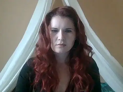 Snapshot of Olivia5367 chatting on November 19, 2025, 8:36 am Olivia5367 online show from November 19, 2025, 8:36 am