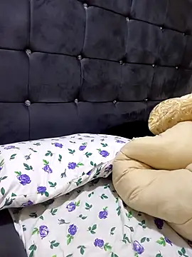 honeypot224 online show from March 7, 2026, 3:25 am