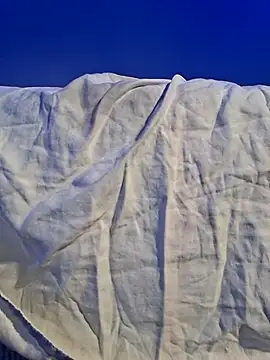 Snapshot of CarlosStillBig chatting on December 15, 2025, 9:08 pm CarlosStillBig online show from December 15, 2025, 9:08 pm