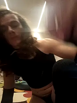 Niko femboy online show from December 13, 2025, 8:58 pm