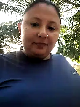 Snapshot of BWW-CINDY11 chatting on March 2, 2026, 12:23 pm BWW-CINDY11 online show from March 2, 2026, 12:23 pm