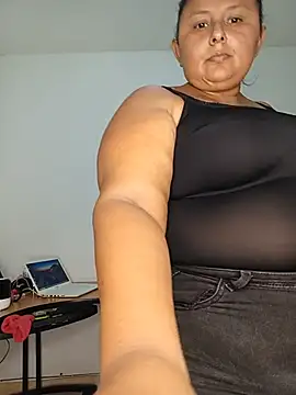 Snapshot of BWW-CINDY11 chatting on June 9, 2026, 8:53 pm BWW-CINDY11 online show from June 9, 2026, 8:53 pm