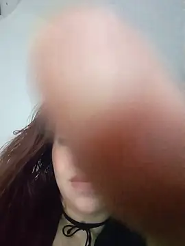 Snapshot of emy_ross_ chatting on November 30, 2025, 10:14 pm emy ross online show from November 30, 2025, 10:14 pm