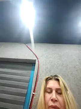 NaughtyClaudia  online show from January 10, 2026, 12:01 am