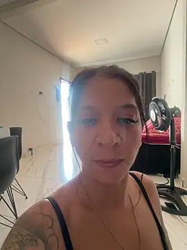 biadominatrix online show from April 7, 2026, 5:02 pm