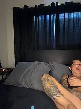 Snapshot of biadominatrix chatting on May 24, 2026, 1:49 pm biadominatrix online show from May 24, 2026, 1:49 pm