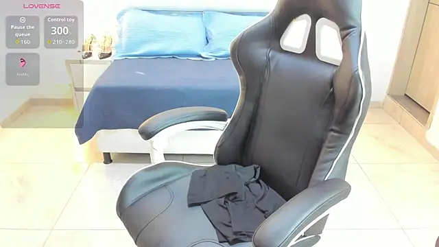 Snapshot of Tahira_bakir chatting on February 8, 2026, 12:30 pm Tahira bakir online show from February 8, 2026, 12:30 pm